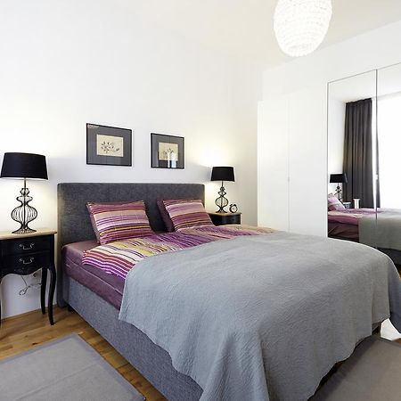 Apartment Theresiengasse Bécs Szoba fotó