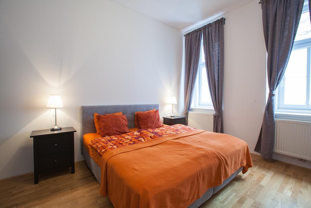 Apartment Theresiengasse Bécs Szoba fotó