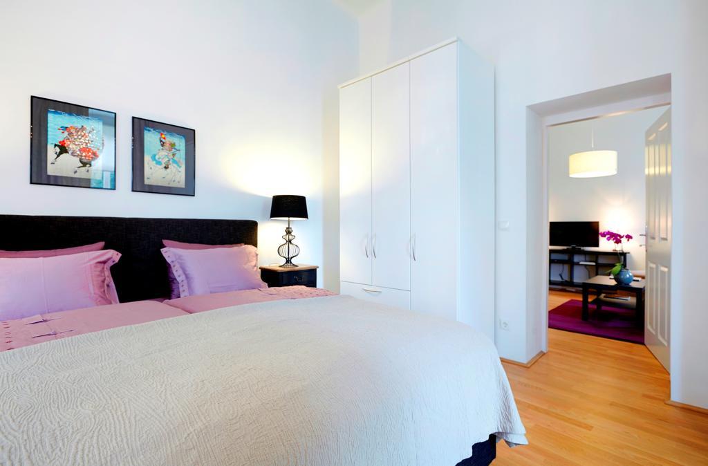 Apartment Theresiengasse Bécs Szoba fotó
