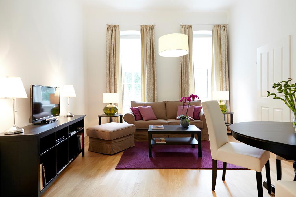 Apartment Theresiengasse Bécs Szoba fotó